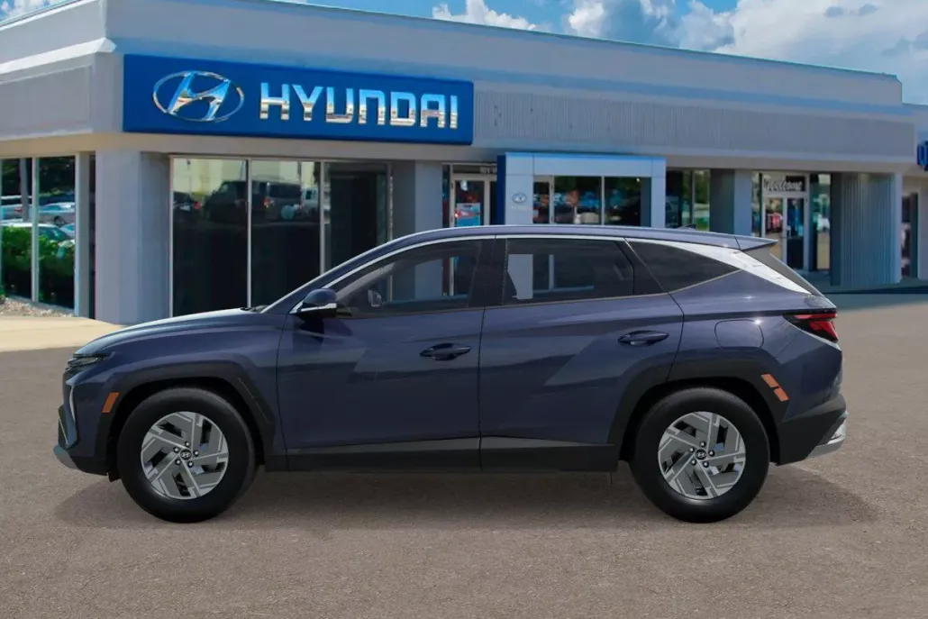 2026 Hyundai Tucson Hybrid Blue SE photo 1