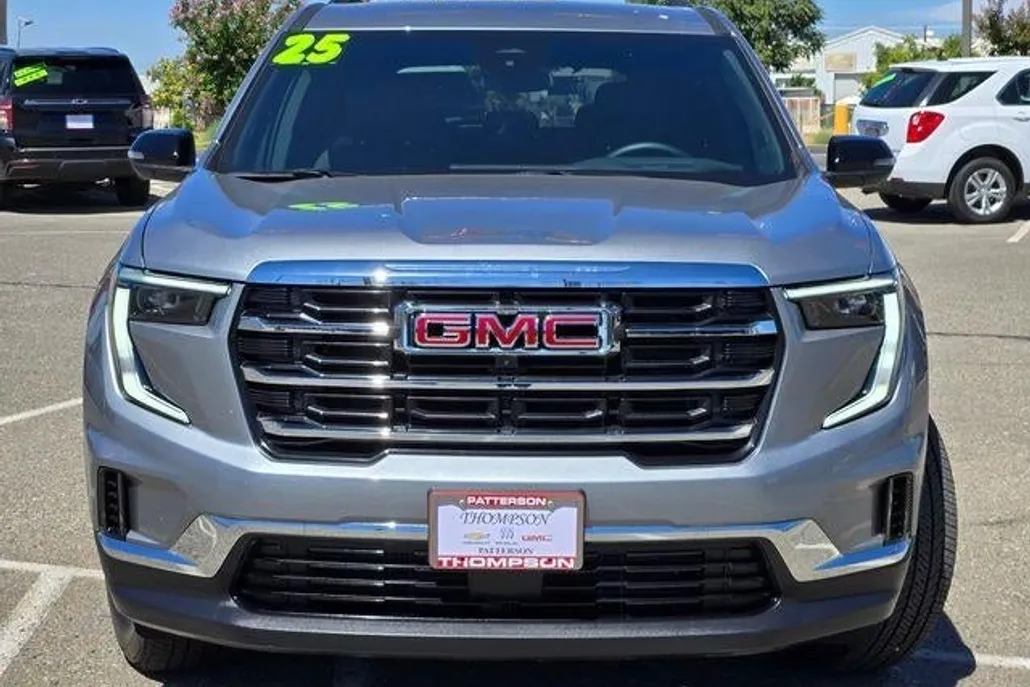 2025 Gmc Acadia Elevation photo 1