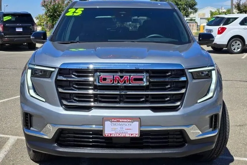 2025 Gmc Acadia Elevation photo 1