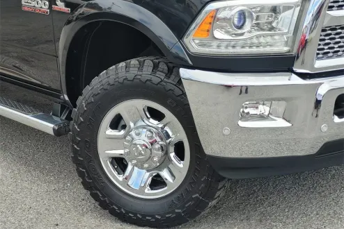 2018 Ram 2500 Laramie photo 3