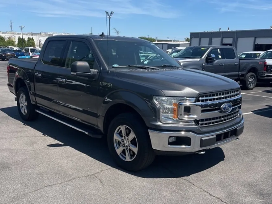2019 Ford F-150 XLT photo 1