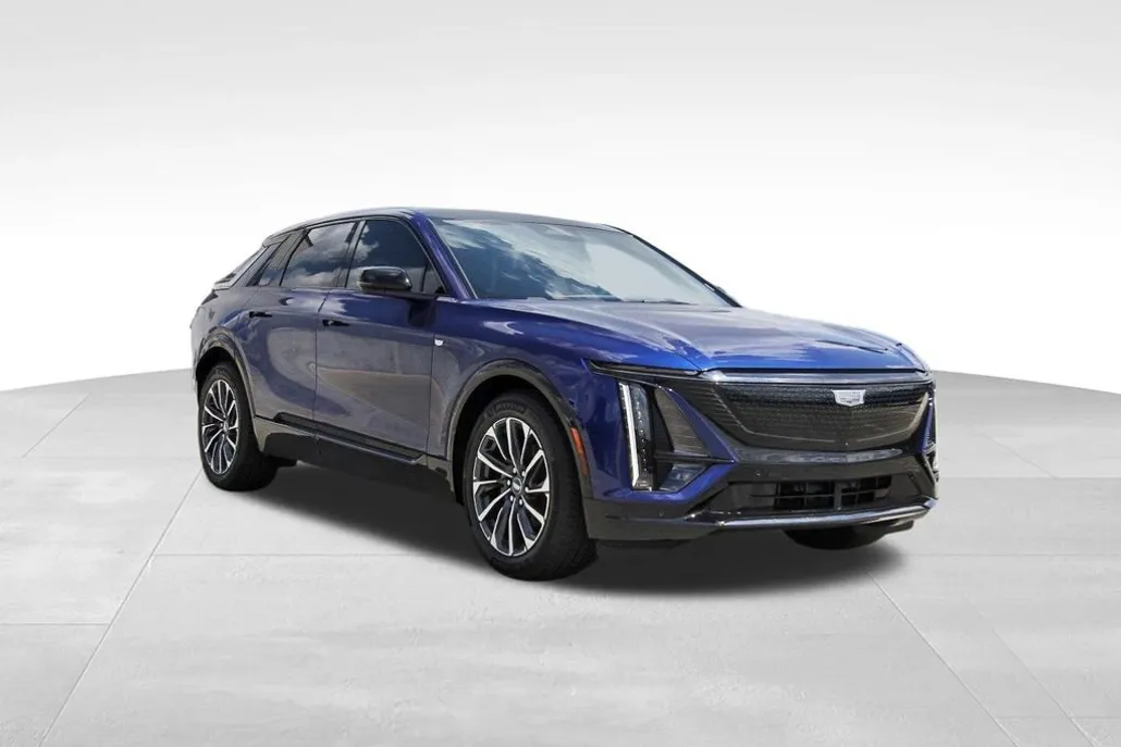 2026 Cadillac Lyriq Sport photo 1