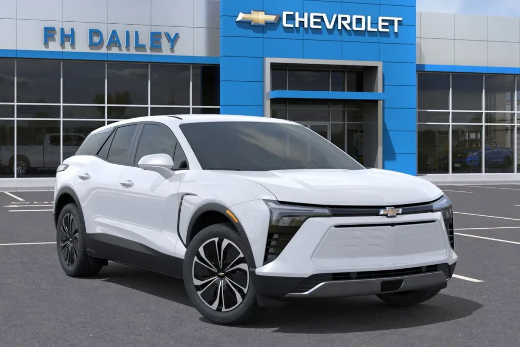 2025 Chevrolet Blazer EV photo 1