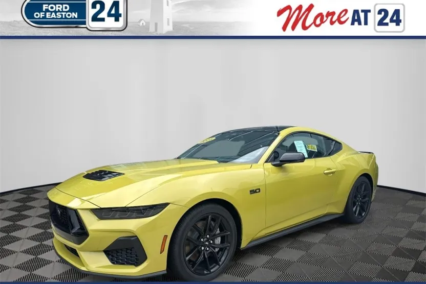 2025 Ford Mustang GT Premium photo 1