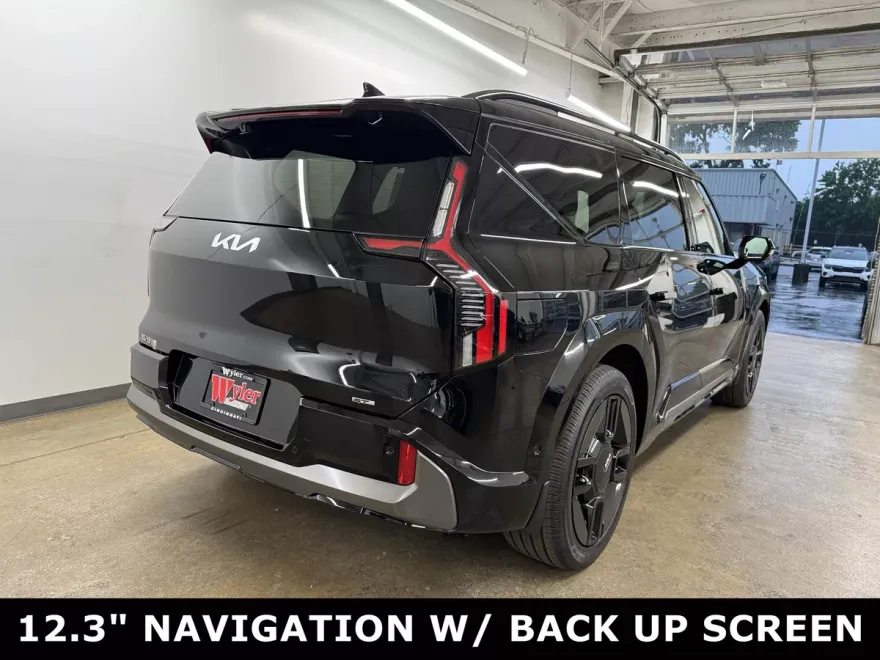 2026 Kia EV9 GT-Line photo 1