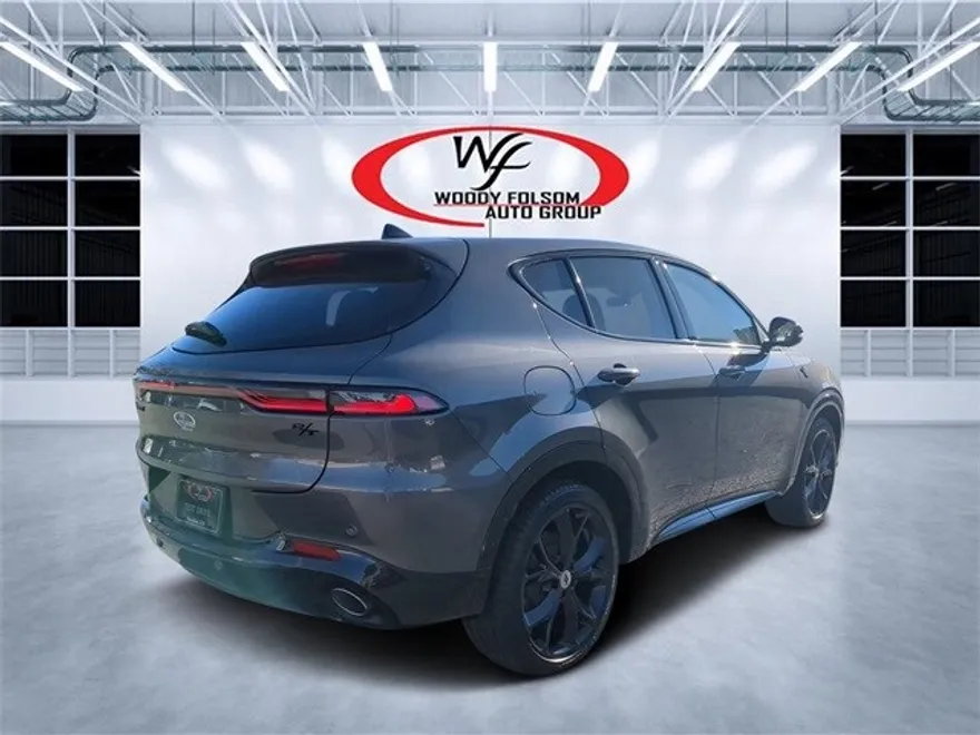 2024 Dodge Hornet R/T Plus photo 1