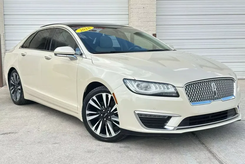 2018 Lincoln MKZ Hybrid Reserve photo 1