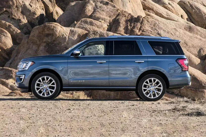 2020 Ford Expedition MAX XLT photo 1