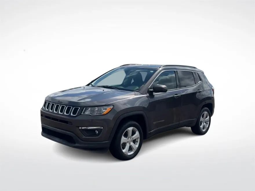 2018 Jeep Compass Latitude photo 1