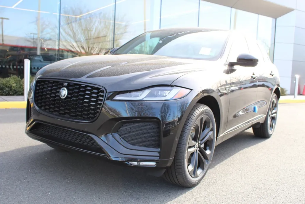 2026 Jaguar F-PACE P250 R-Dynamic S photo 1