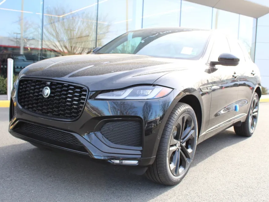 2026 Jaguar F-PACE P250 R-Dynamic S photo 1