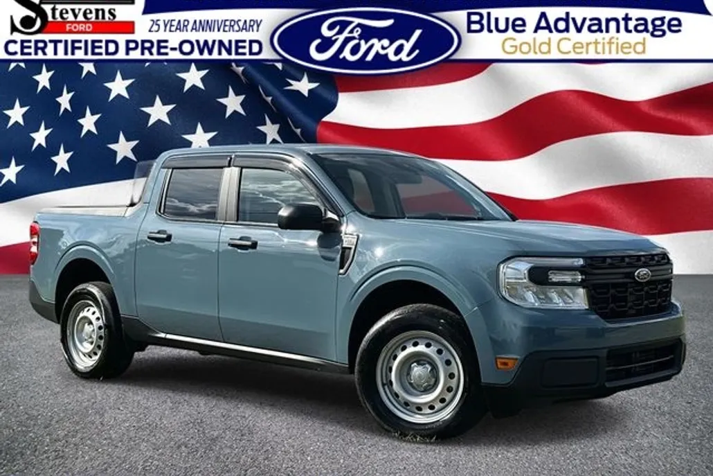2023 Ford Maverick XL photo 1