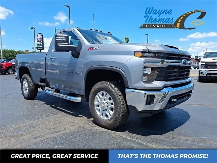 2025 Chevrolet Silverado 2500HD LT photo 1
