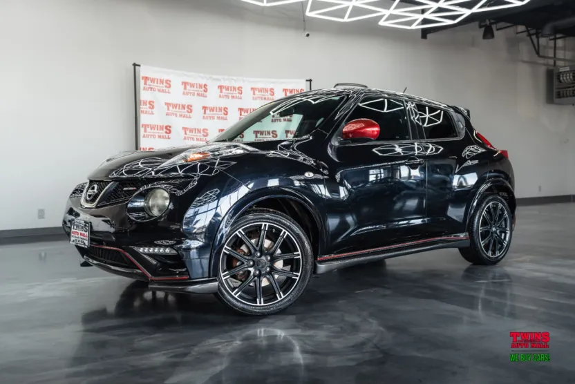 2013 Nissan Juke S photo 1