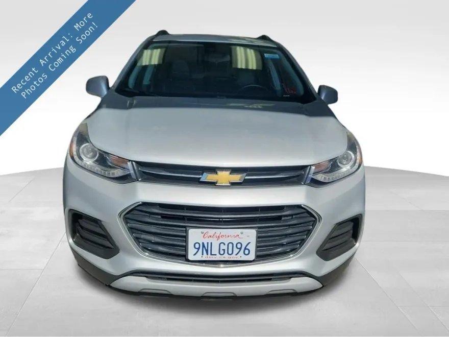 2020 Chevrolet Trax LT photo 1