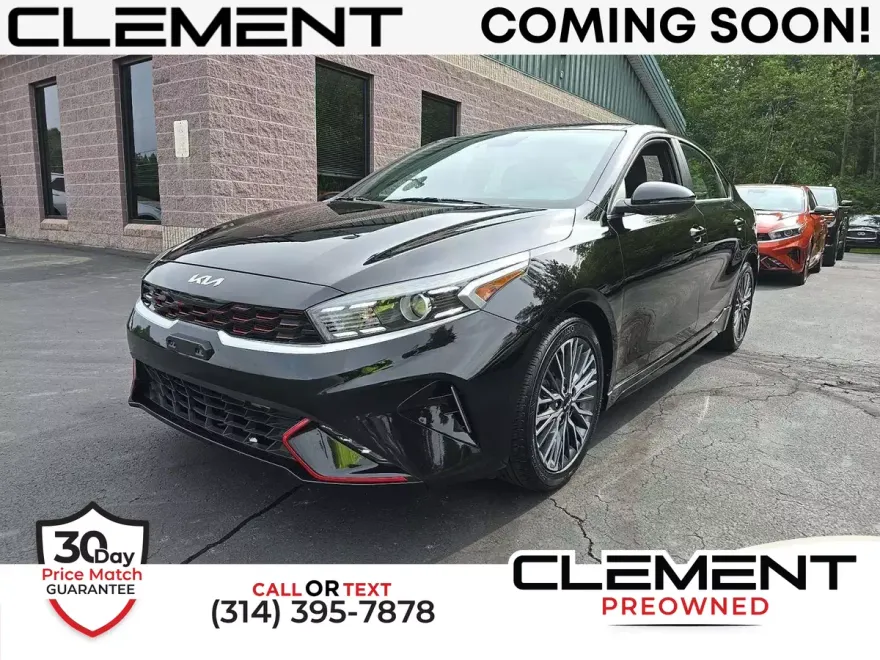 2022 Kia Forte GT-Line photo 1