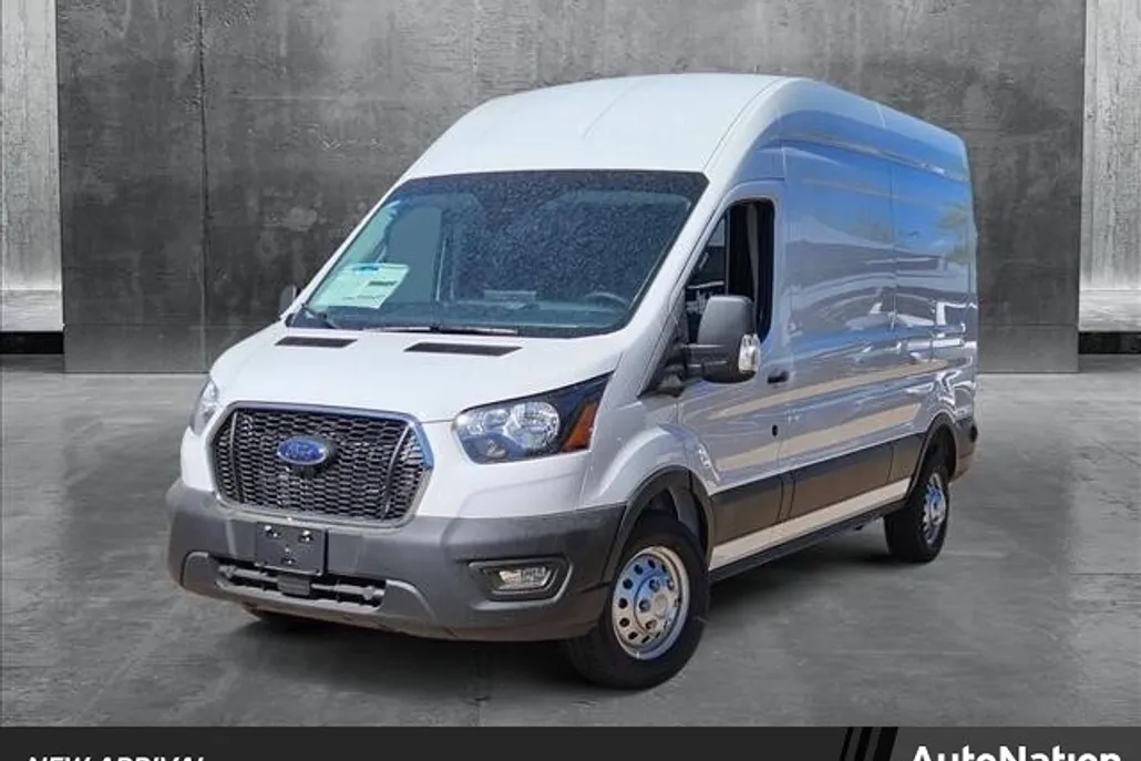 2025 Ford Transit photo 1