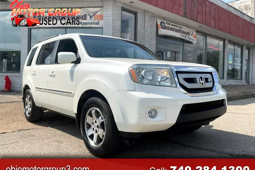 2011 Honda Pilot Touring photo 1