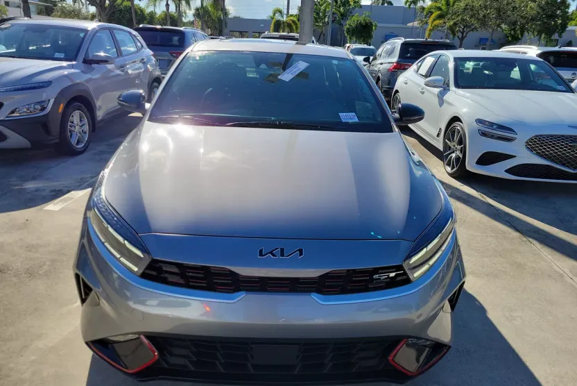 2024 Kia Forte GT photo 1