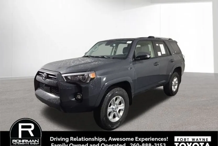2024 Toyota 4Runner SR5 Premium photo 1