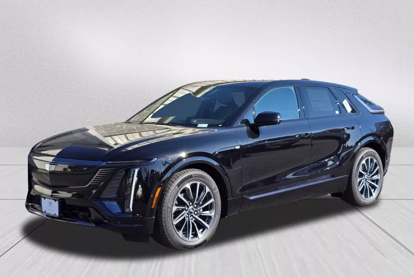 2026 Cadillac Lyriq Sport photo 1