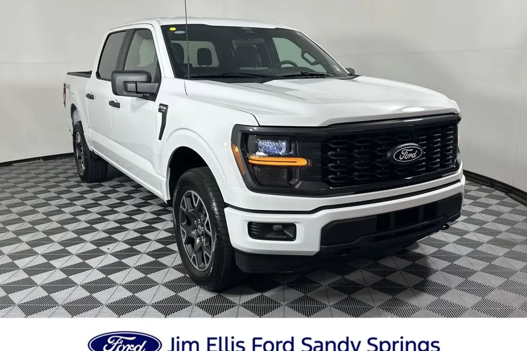 2025 Ford F-150 STX photo 1