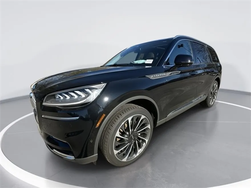 2024 Lincoln Aviator Reserve photo 1