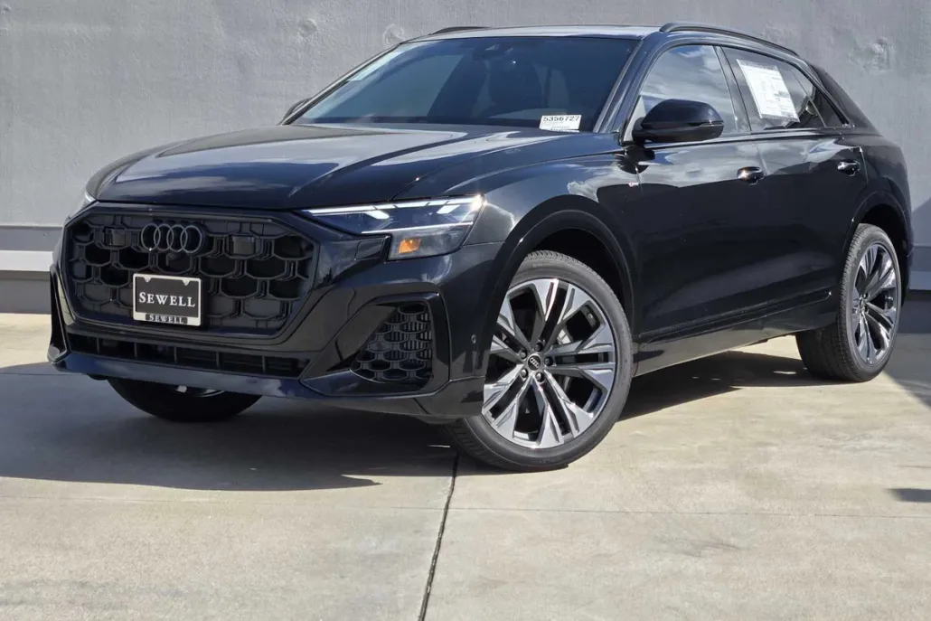 2025 Audi Q8 line Premium Plus photo 1