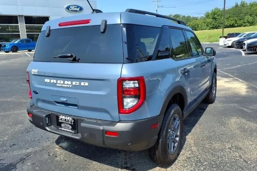 2025 Ford Bronco Big Bend photo 1