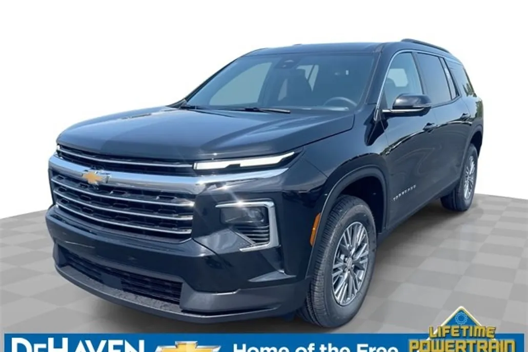 2026 Chevrolet Traverse photo 1