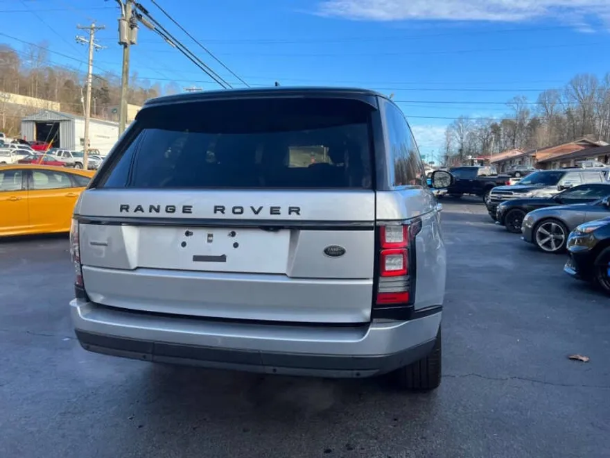 2016 Land Rover Range Rover SuperCharged photo 1