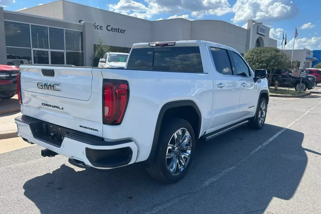 2023 Gmc Sierra 1500 Denali photo 1