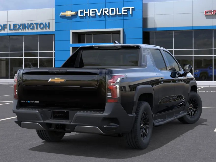 2026 Chevrolet Silverado photo 1