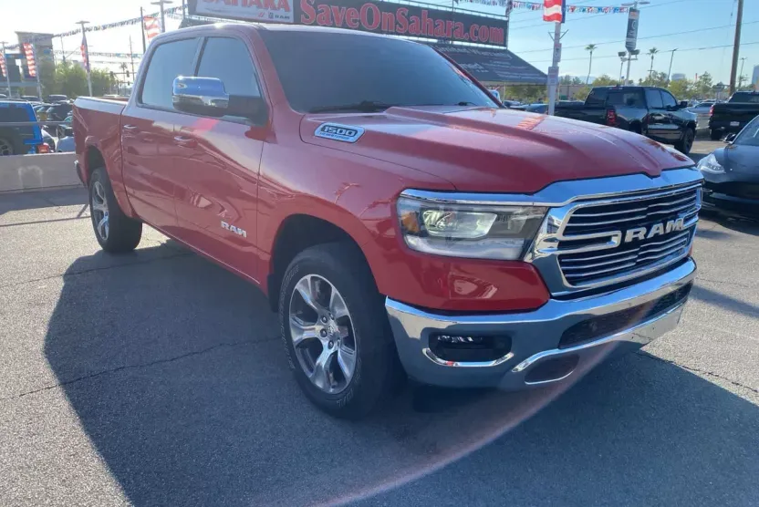 2023 Ram 1500 Laramie photo 1