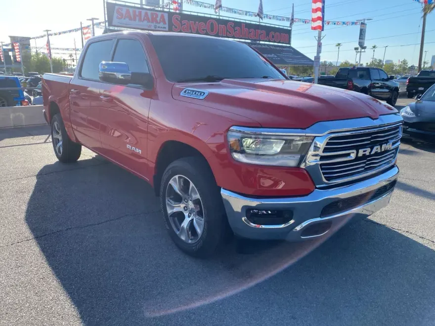 2023 Ram 1500 Laramie photo 1