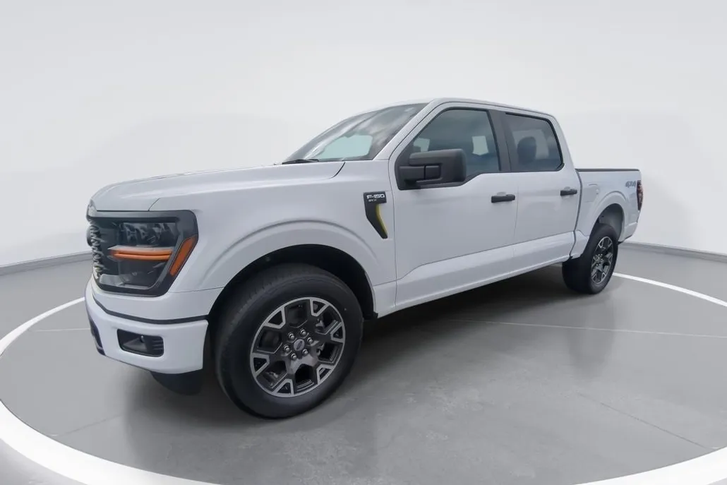 2025 Ford F-150 STX photo 1