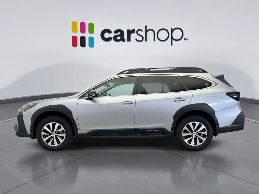 2024 Subaru Outback Premium photo 1
