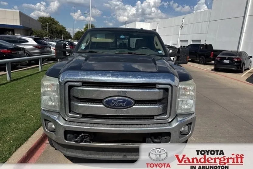 2015 Ford F-250 Lariat photo 1