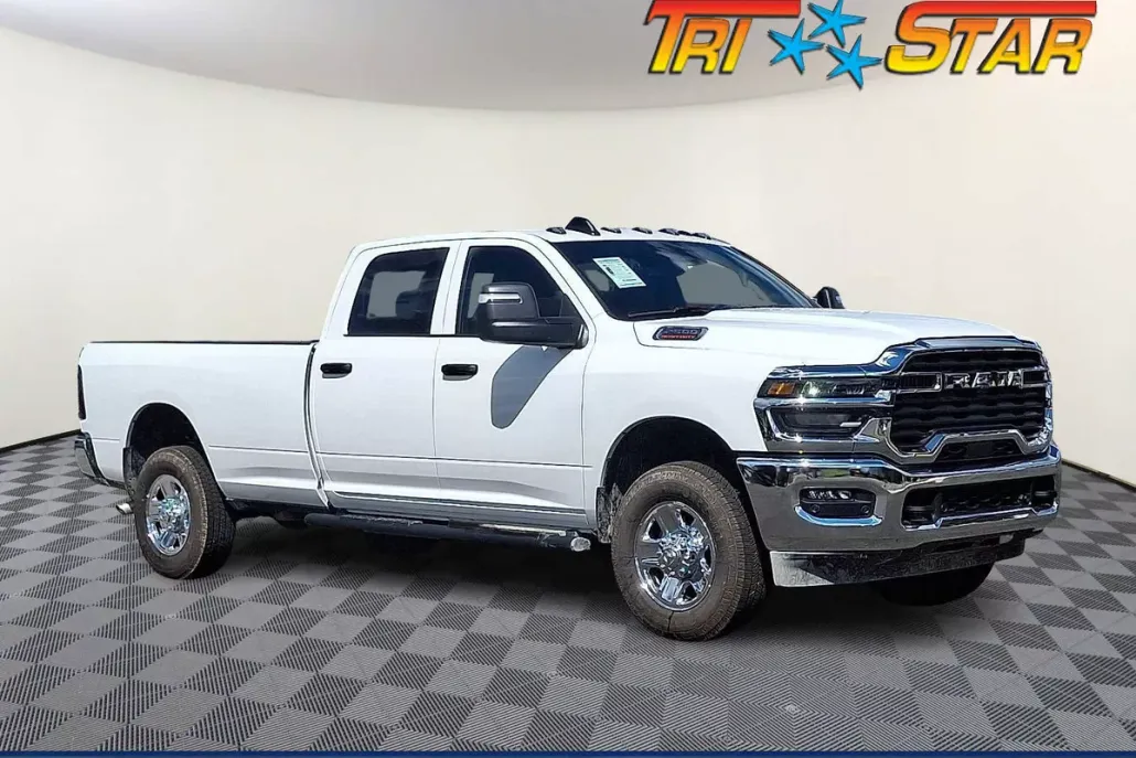2026 Ram 2500 Tradesman photo 1
