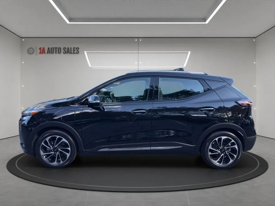 2023 Chevrolet Bolt EUV Premier photo 1