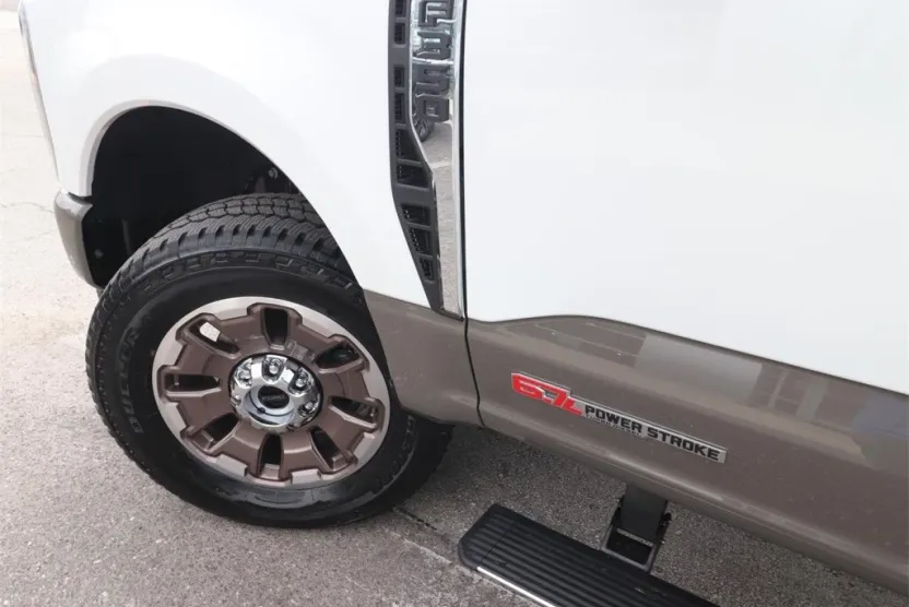 2026 Ford F-350 King Ranch photo 1
