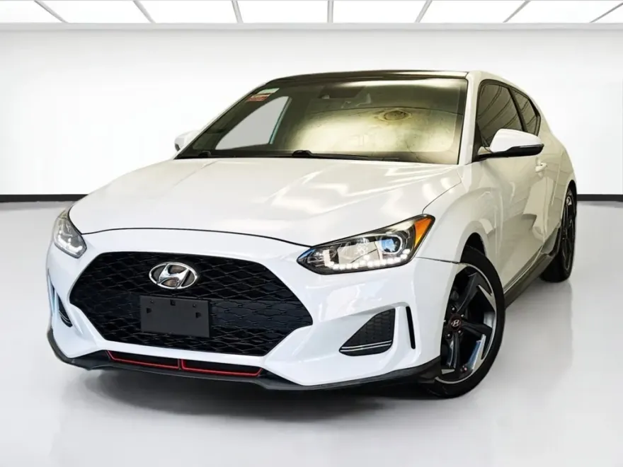 2019 Hyundai Veloster Turbo photo 1