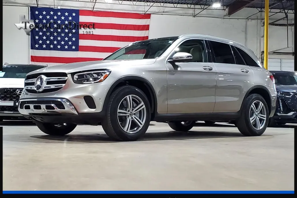 2021 Mercedes Benz GLC 300 photo 1