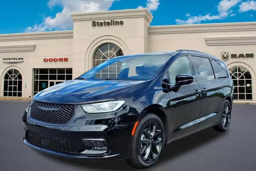 2026 Chrysler Pacifica Limited photo 1