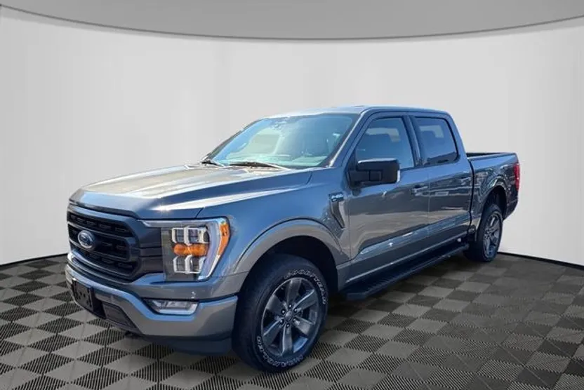 2022 Ford F-150 XLT photo 1