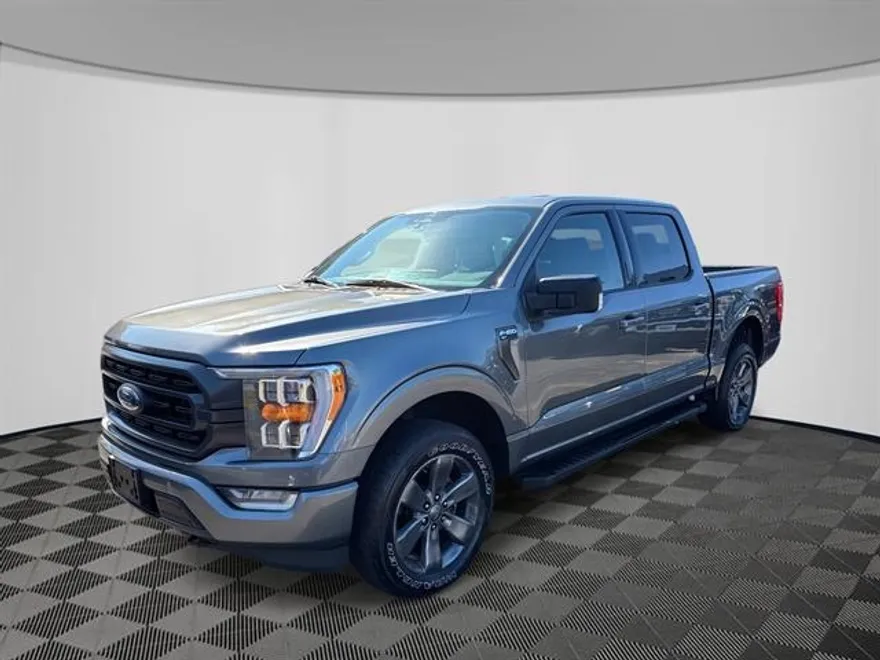 2022 Ford F-150 XLT photo 1