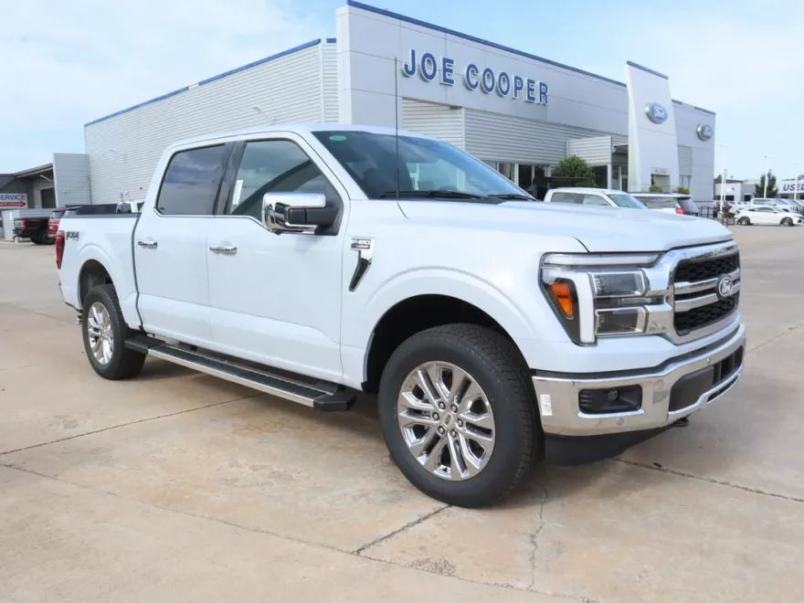 2025 Ford F-150 Lariat photo 1