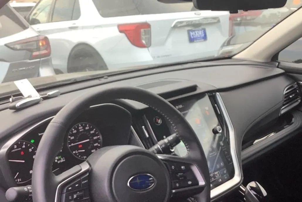 2025 Subaru Outback Touring XT photo 1