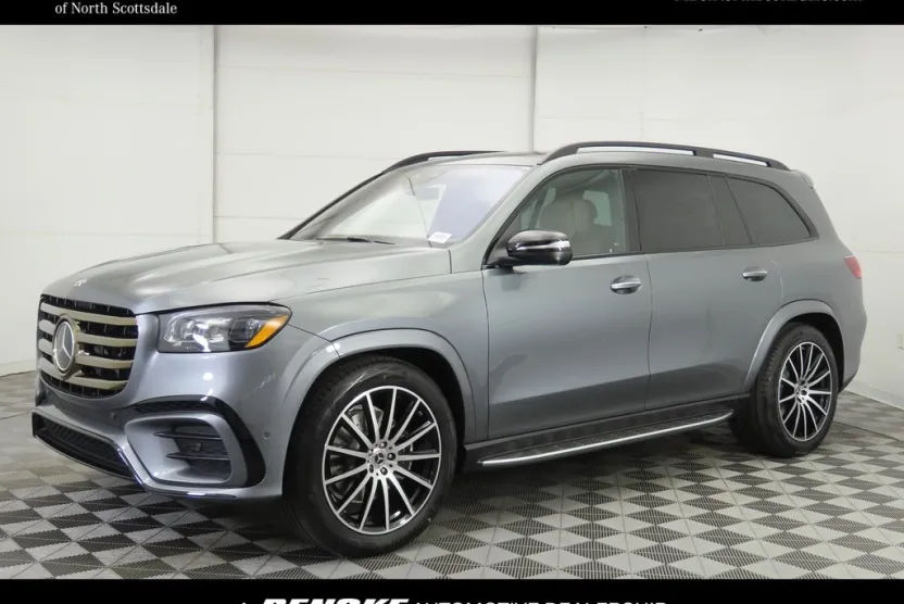2026 Mercedes Benz GLS 580 4MATIC photo 1