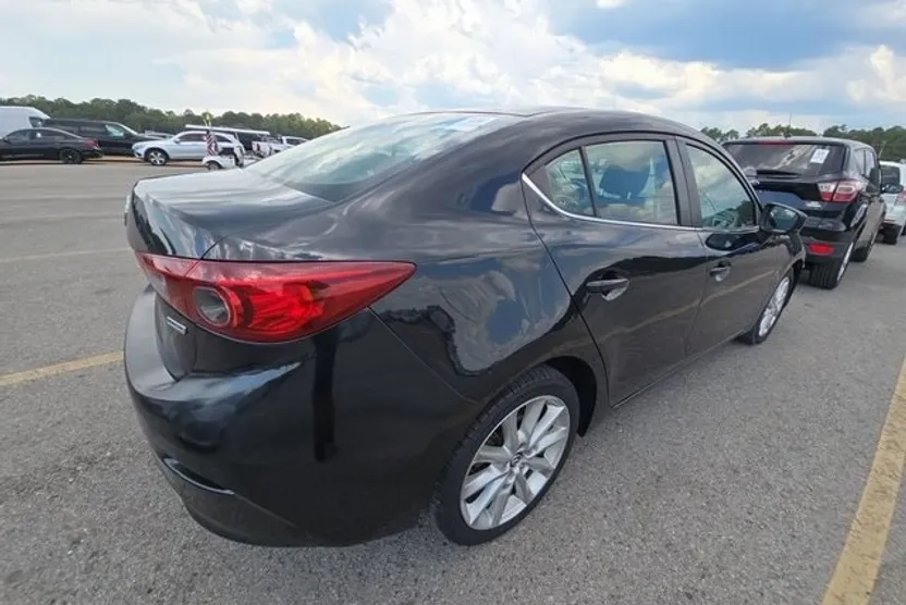 2017 Mazda Mazda3 Touring photo 1